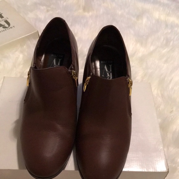 Shootie - Picture 1 of 7